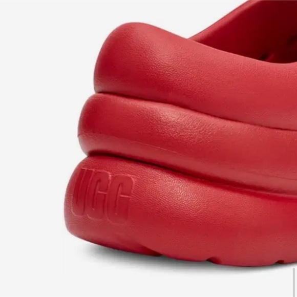 UGG Women's Sport Yeah Clog in Samba Red,
NWT
9 US - Picture 5 of 5